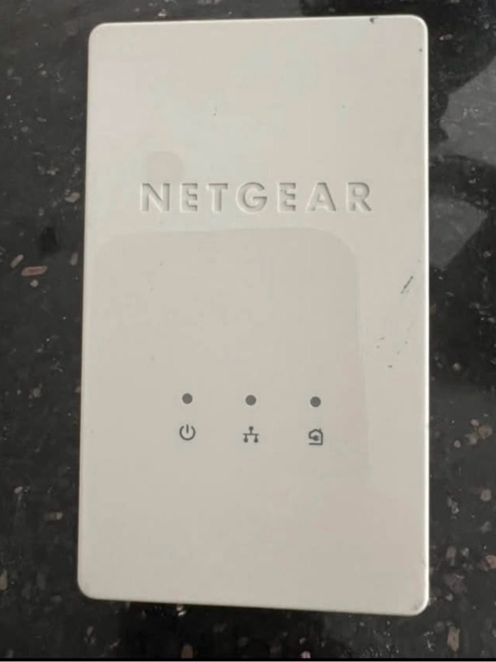 Netgear white powerline 200 mini adapter